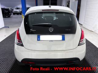 LANCIA Ypsilon usata, con Airbag testa