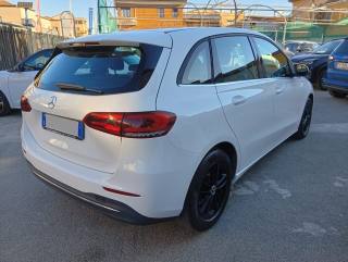MERCEDES-BENZ B 180 usata, con Bluetooth