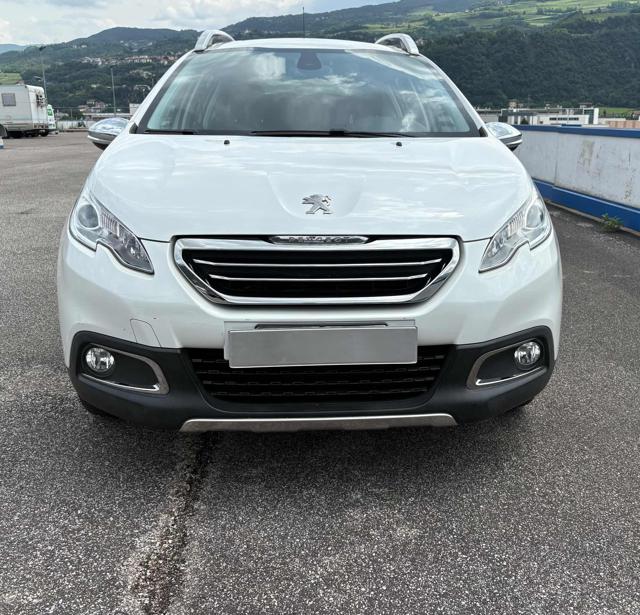 PEUGEOT 2008 usata, con Boardcomputer