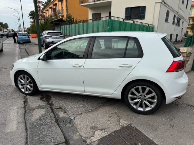 VOLKSWAGEN Golf usata, con Airbag laterali