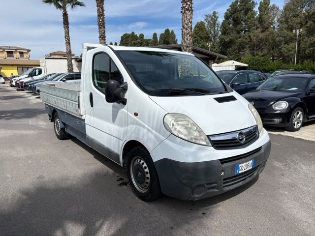 OPEL Vivaro usata, con ESP