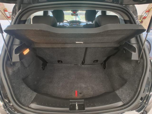 LANCIA Ypsilon usata, con Sedile posteriore sdoppiato