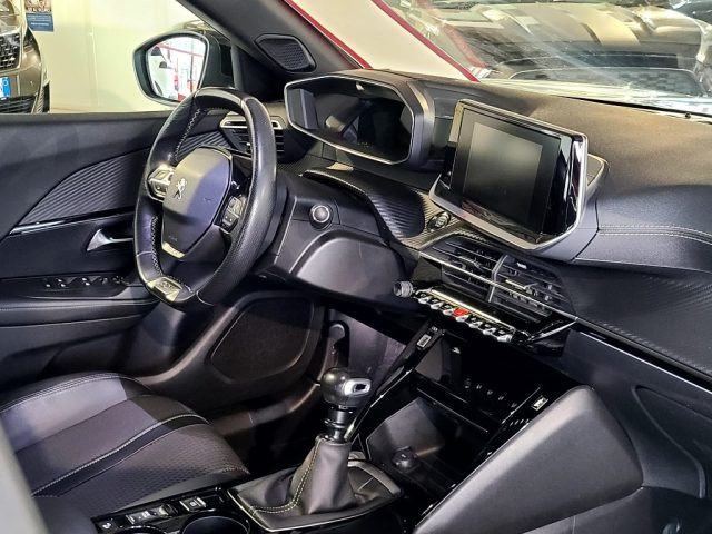 PEUGEOT 2008 usata, con Chiusura centralizzata