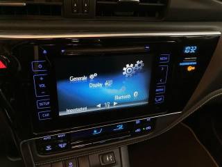 TOYOTA Auris usata, con Fendinebbia