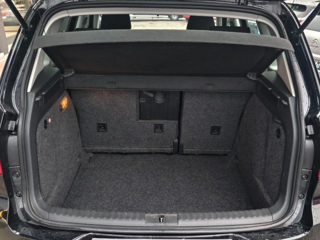 VOLKSWAGEN Tiguan usata, con Fendinebbia