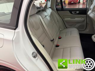 VOLVO V60 usata, con Sedili sportivi
