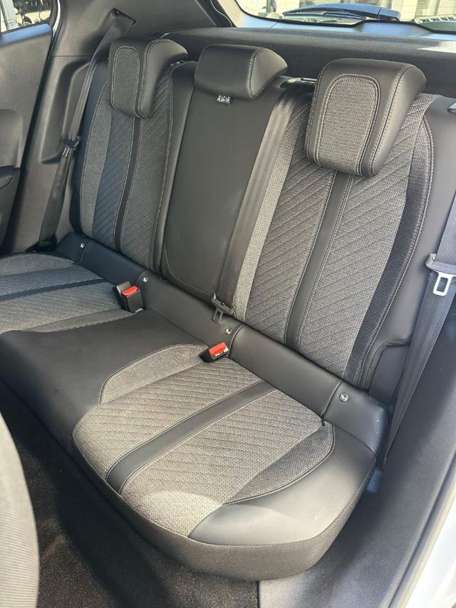 PEUGEOT 2008 usata, con Fendinebbia