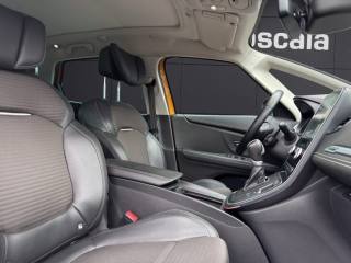 RENAULT Scenic usata, con Touch screen