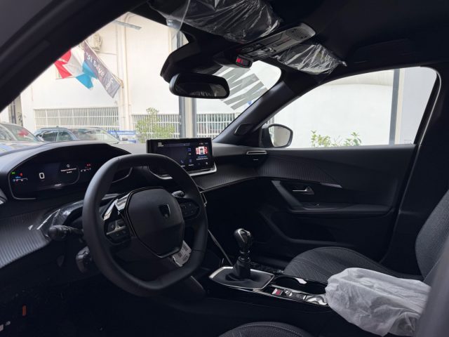 PEUGEOT 2008 usata, con Sensore di luce