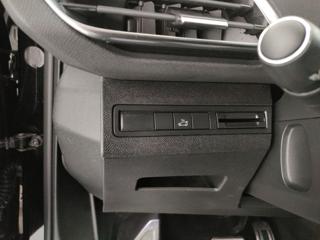 PEUGEOT 5008 usata, con Cerchi in lega