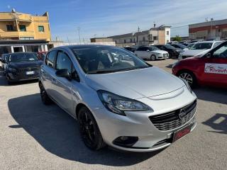 OPEL Corsa usata, con Airbag
