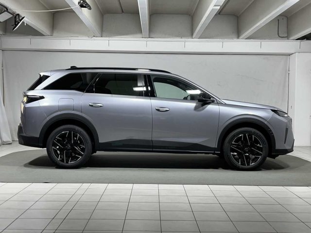 PEUGEOT 5008 usata, con Climatizzatore