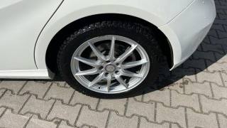 MERCEDES-BENZ A 180 usata, con Cerchi in lega
