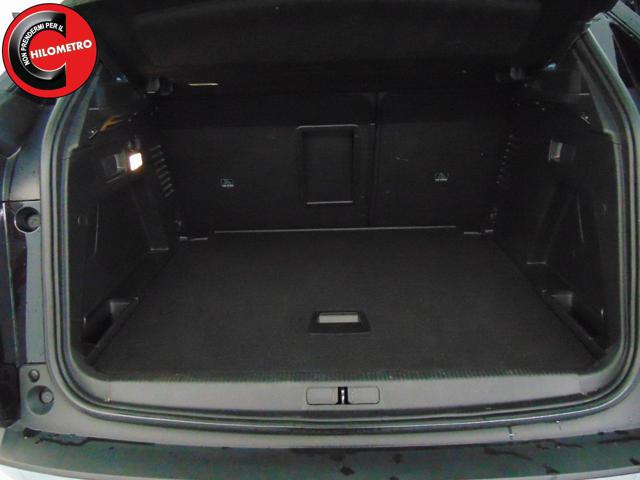 PEUGEOT 3008 usata, con Autoradio