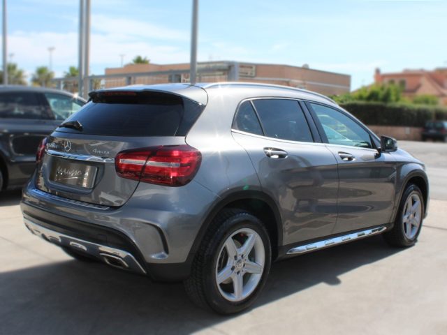MERCEDES-BENZ GLA 200 usata, con Alzacristalli elettrici