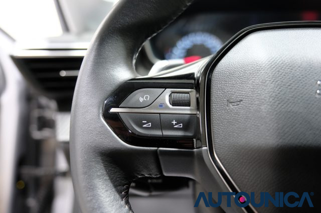 PEUGEOT 208 usata, con Fari LED
