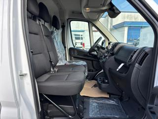 PEUGEOT Boxer usata, con MP3