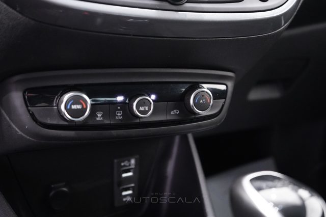 OPEL Crossland usata, con Vetri oscurati