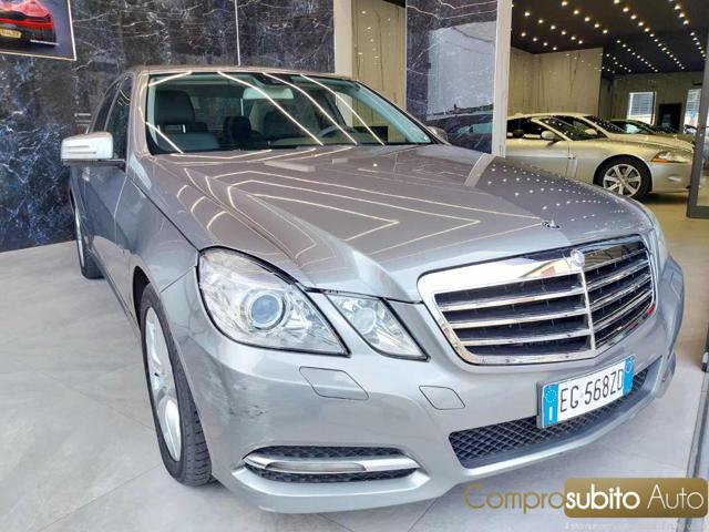 MERCEDES-BENZ E 220 usata, con Airbag Passeggero
