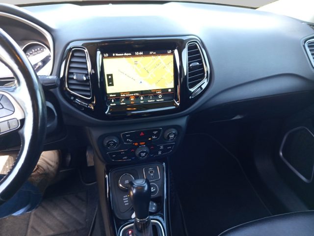 JEEP Compass usata, con Autoradio digitale