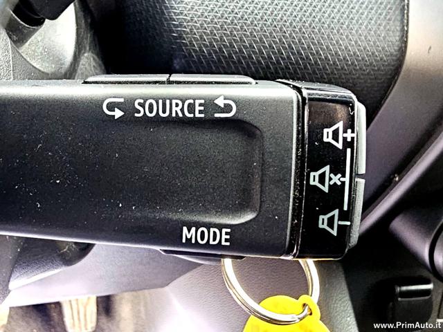 RENAULT Clio usata, con USB