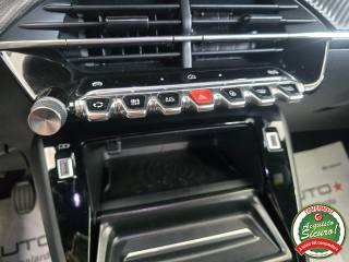 PEUGEOT 2008 usata, con Vetri oscurati