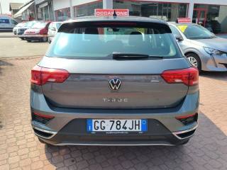 VOLKSWAGEN T-Roc usata, con Autoradio digitale