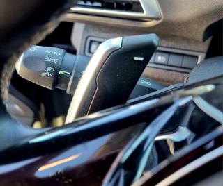 PEUGEOT 3008 usata, con Controllo vocale