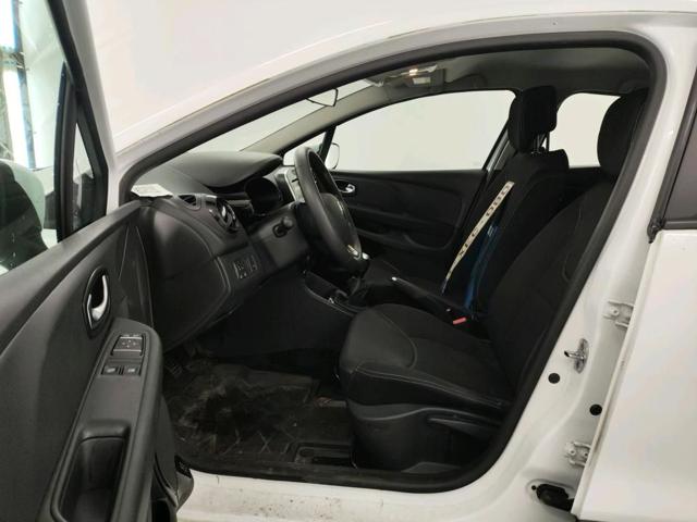 RENAULT Clio usata, con Alzacristalli elettrici