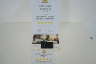RENAULT Clio usata, con Bluetooth