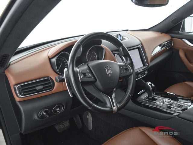 MASERATI Levante usata 7