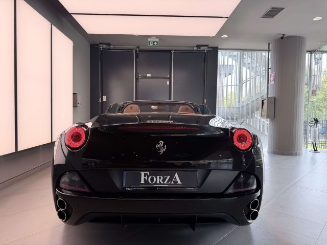 FERRARI California usata, con Regolazione elettrica sedili