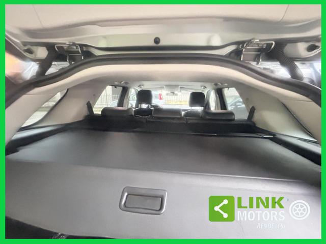 LAND ROVER Discovery Sport usata, con Specchietto retrovisore con funzione antiabbagliamento
