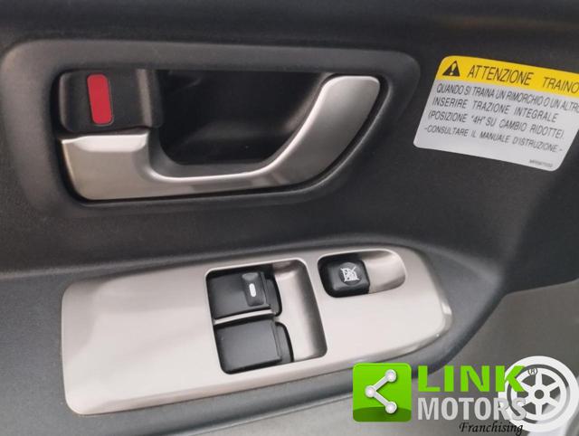 MITSUBISHI Pajero usata, con Fendinebbia