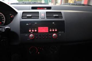 SUZUKI Swift usata, con Chiusura centralizzata senza chiave