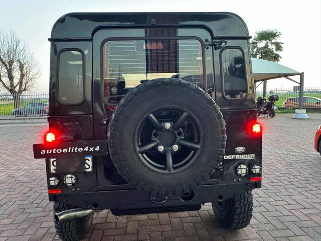 LAND ROVER Defender usata, con Servosterzo