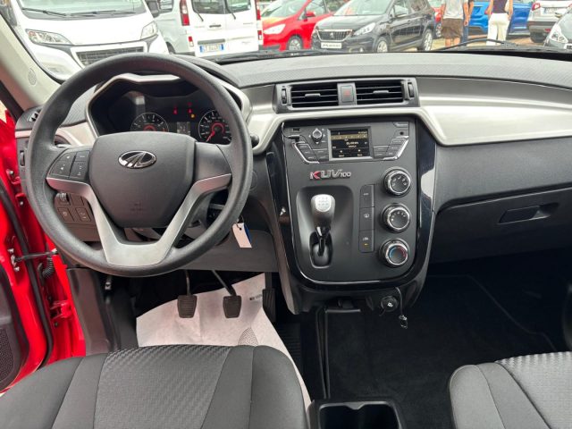 MAHINDRA KUV100 usata, con Autoradio digitale