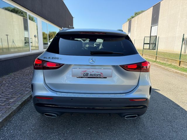 MERCEDES-BENZ GLA 200 usata, con Autoradio