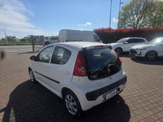 PEUGEOT 107 usata, con Sedile posteriore sdoppiato