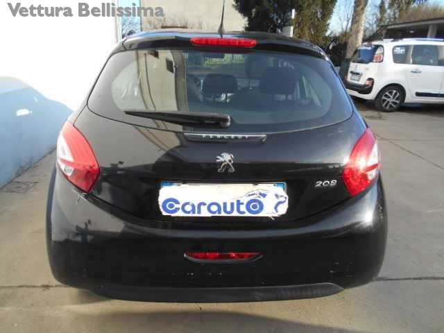PEUGEOT 208 usata, con Airbag testa