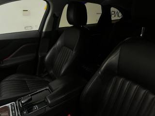 JAGUAR F-Pace usata, con Lettore CD