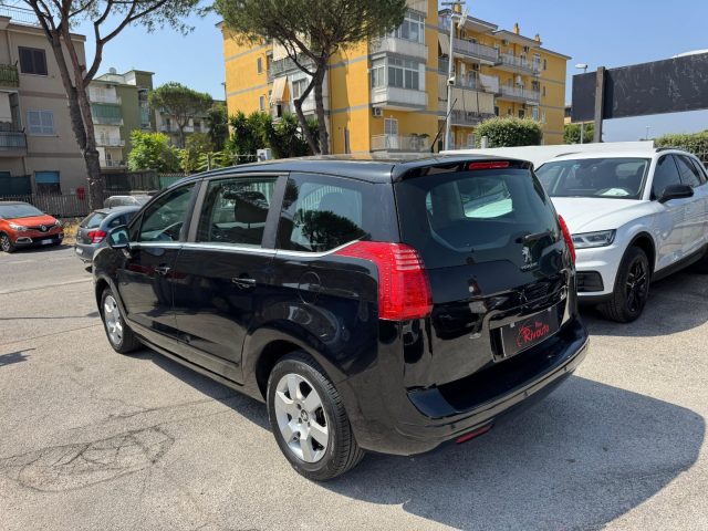 PEUGEOT 5008 usata, con Alzacristalli elettrici