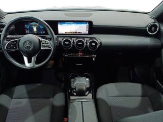 MERCEDES-BENZ CLA 180 usata, con Controllo trazione