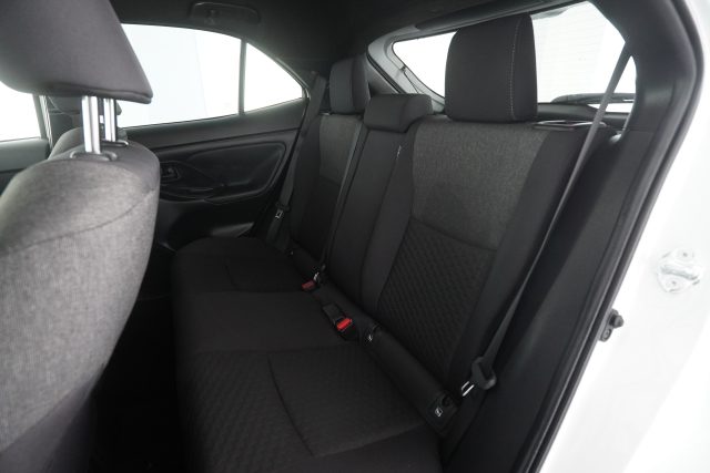 TOYOTA Yaris Cross usata 9