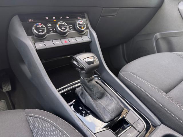 SKODA Karoq usata, con Touch screen