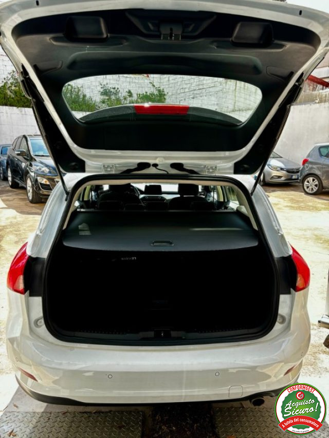 FORD Focus usata, con Touch screen