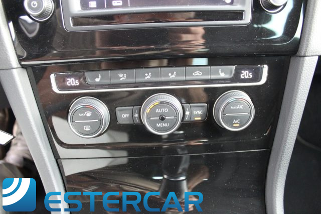 VOLKSWAGEN Golf usata, con Boardcomputer