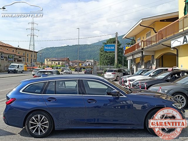 BMW 320 usata, con Autoradio