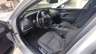 JAGUAR XE usata, con Park Distance Control