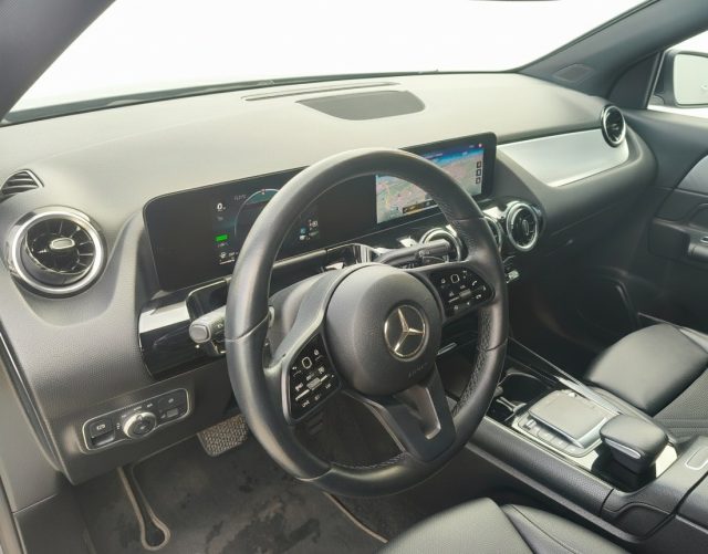MERCEDES-BENZ GLA 250 usata, con Chiusura centralizzata